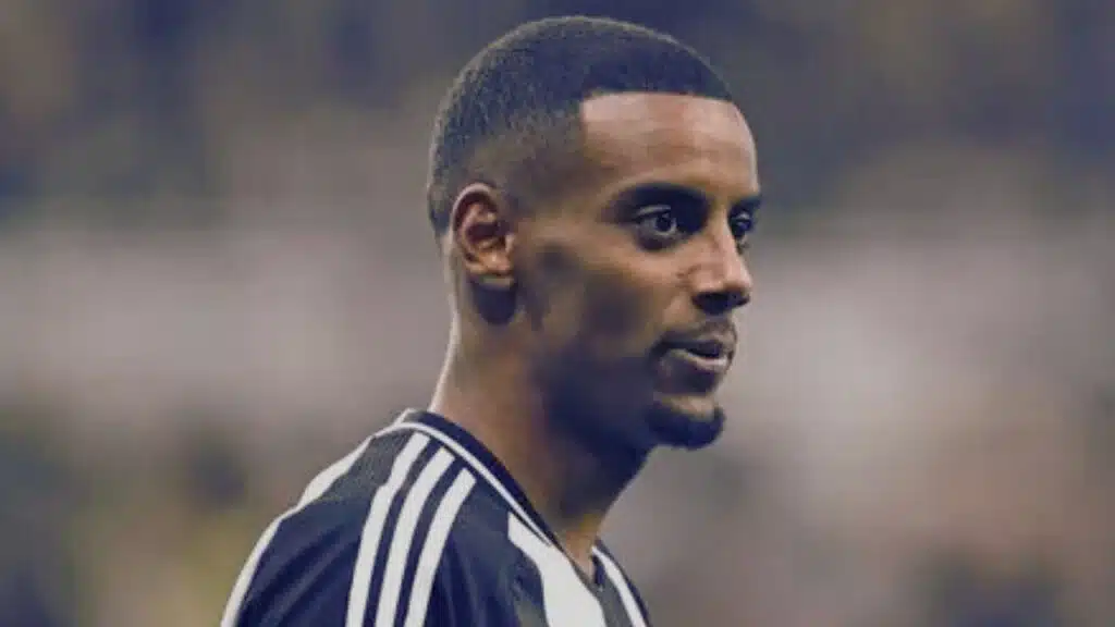 alexander isak liverpool transfer premier league record