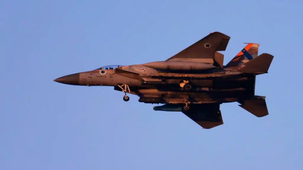 israel qatar strike red sea missiles