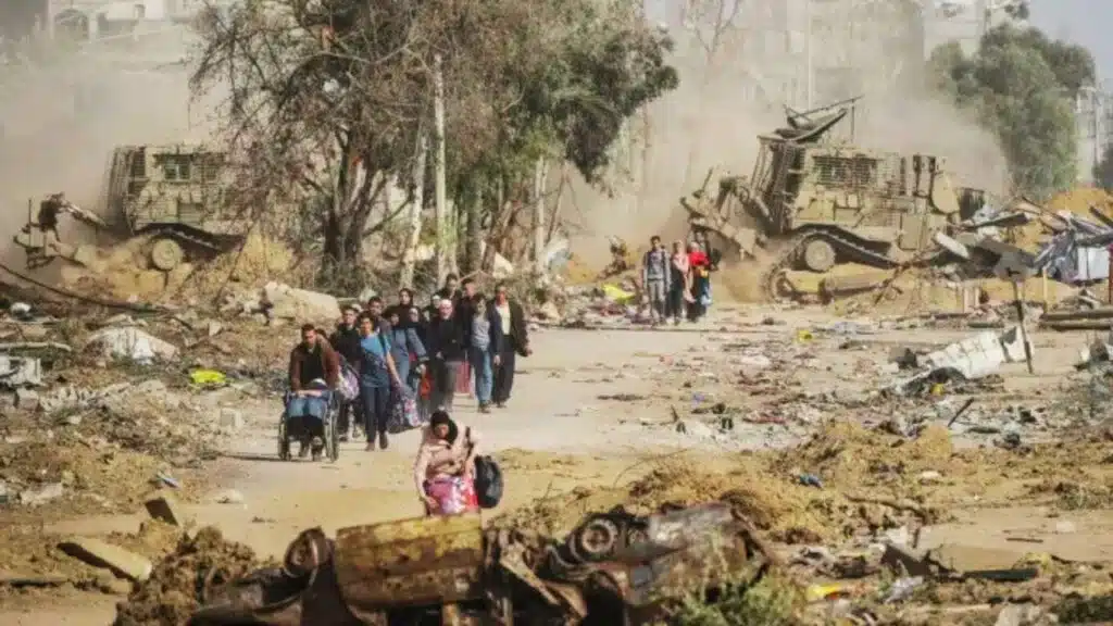 gaza ceasefire violated israeli airstrikes kill 33 hamas denies attack