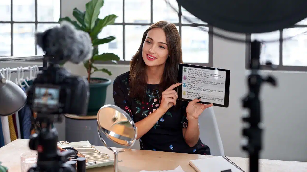 How Businesses can Blend Influencer Marketing With Their Bigger Campaigns