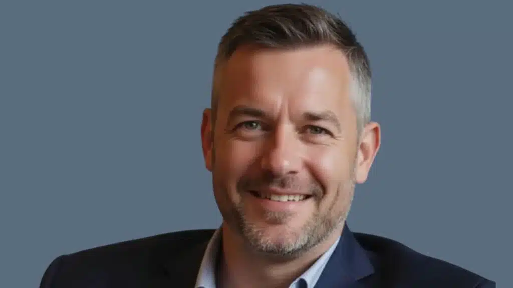 How Old is Aaron Elliston Jones