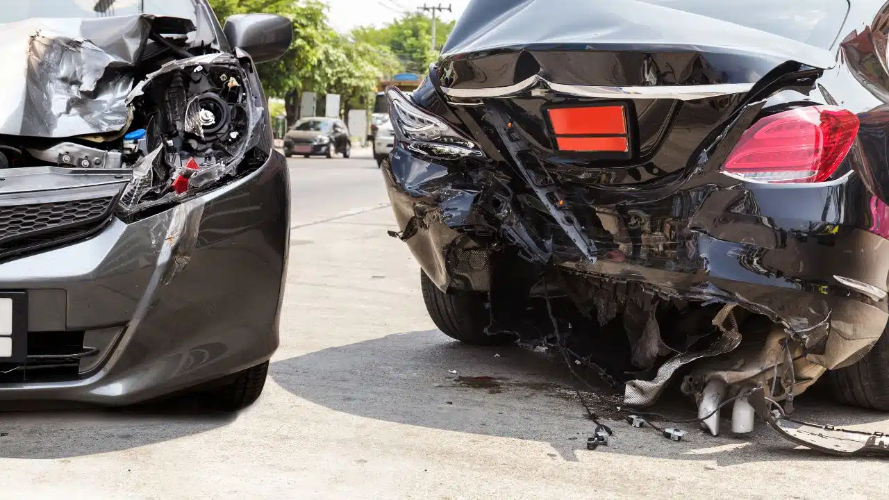How a Lawyer Can Help After a Serious Car Crash