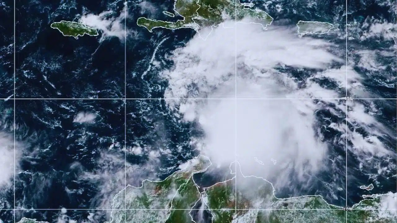 hurricane melissa category 4 jamaica braces direct hit warnings