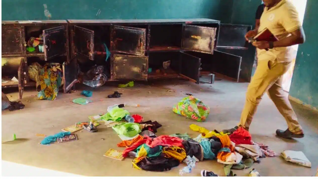Nigerian Gunmen Kidnap 303 Students and 12 Teachers