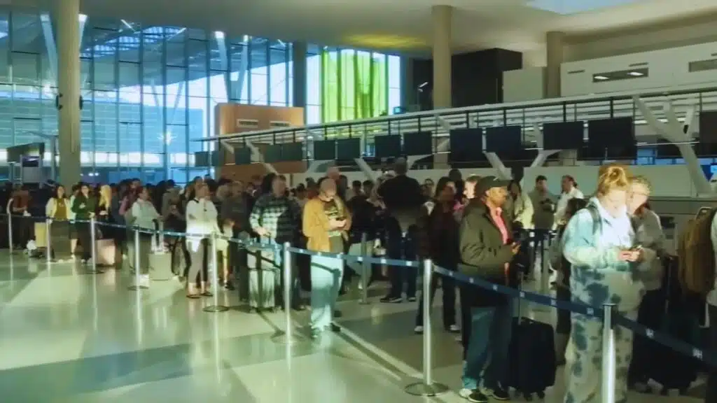 Is It Safe to Fly During a Government Shutdown What Experts Say