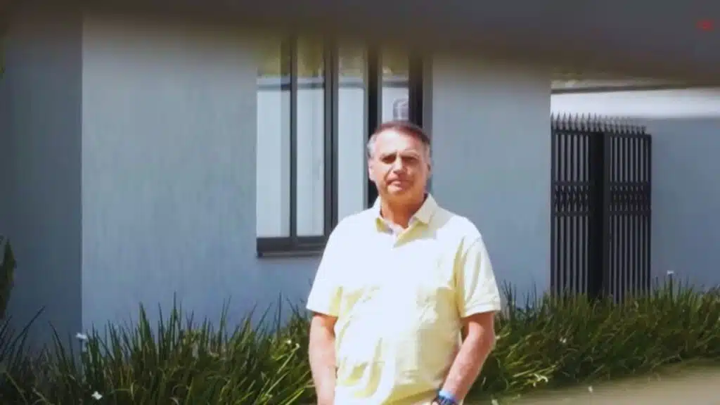 Jair Bolsonaro Arrested as Court Declares Him a Flight Risk