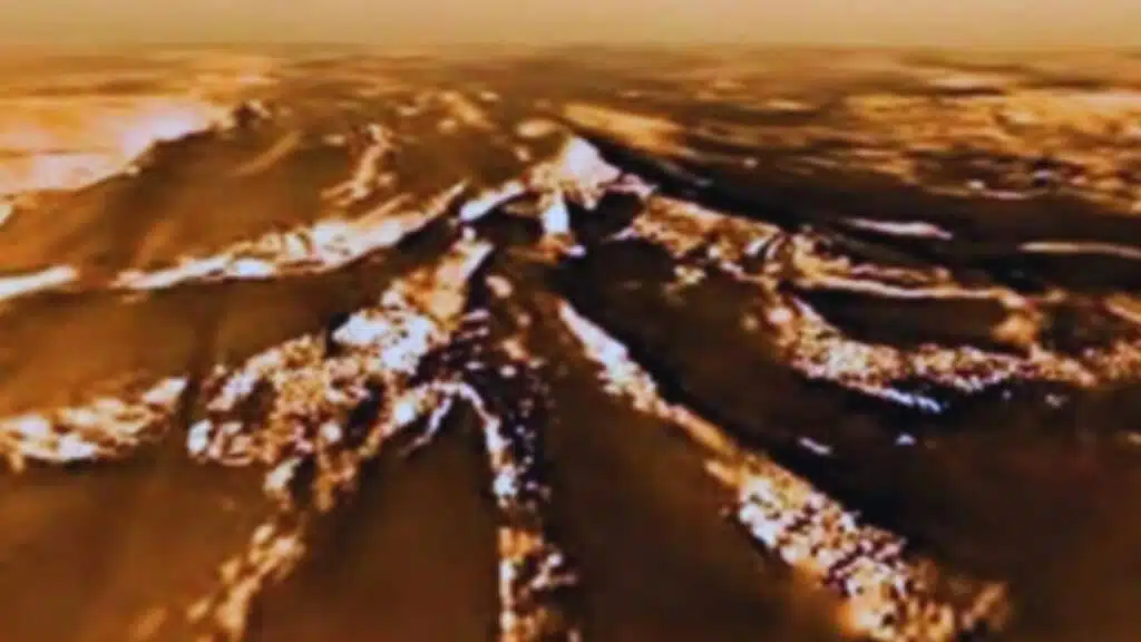 NASA’s Titan Photo Still Baffles Scientists 20 Years Later