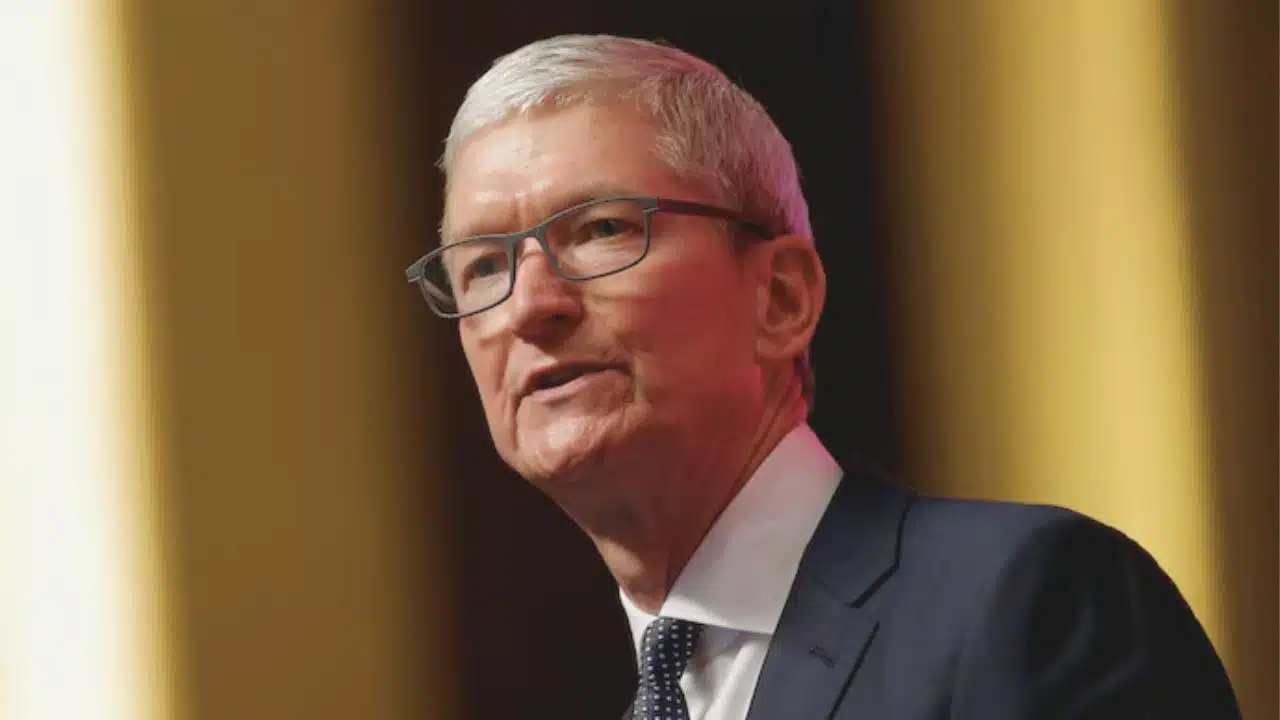 tim cook could step down apple ceo next year