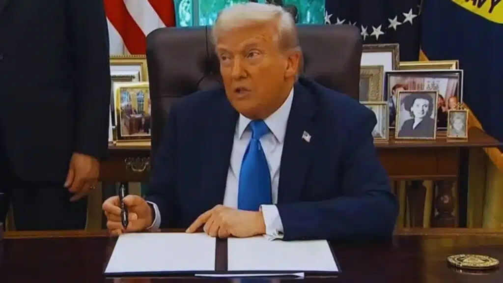 Trump Orders Review of Green Cards From 19 Countries Over Security Risks