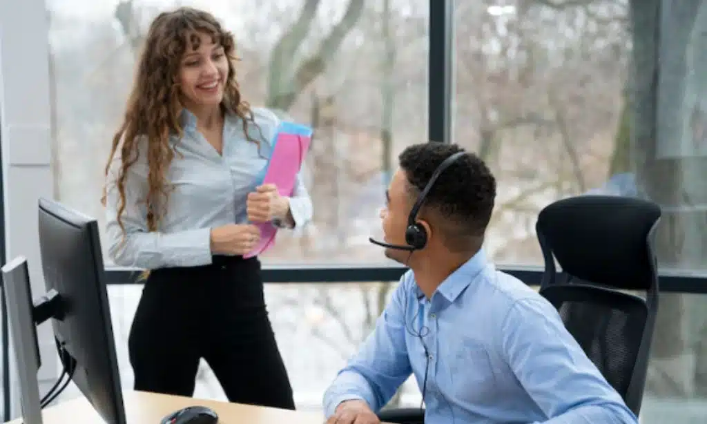 simplify customer communication and management