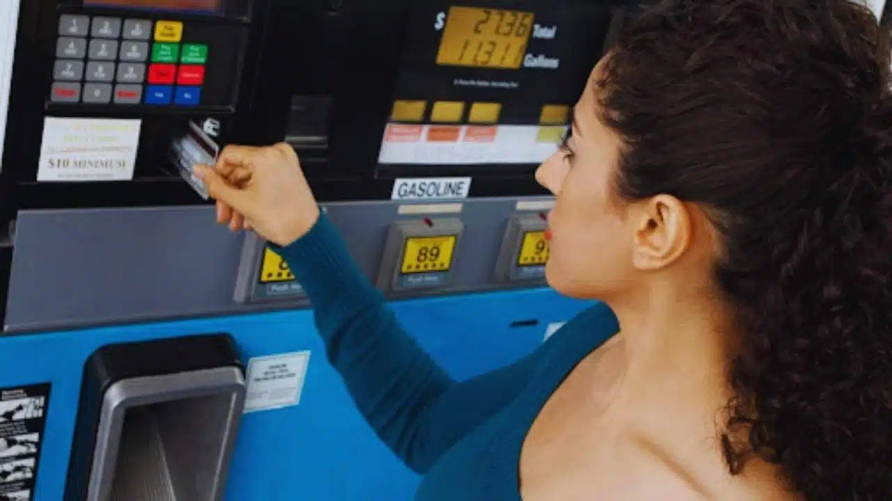 Fuel Credit Cards vs Other Credit Cards