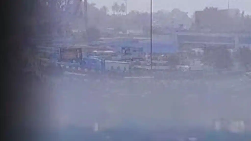 Kolkata Pollution Surpasses Delhi as City Chokes Under Smog