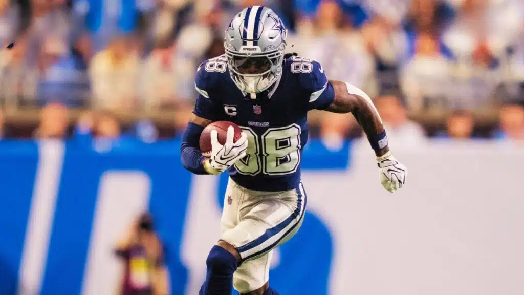 nfl stargazing cowboys efforts to contain the lions