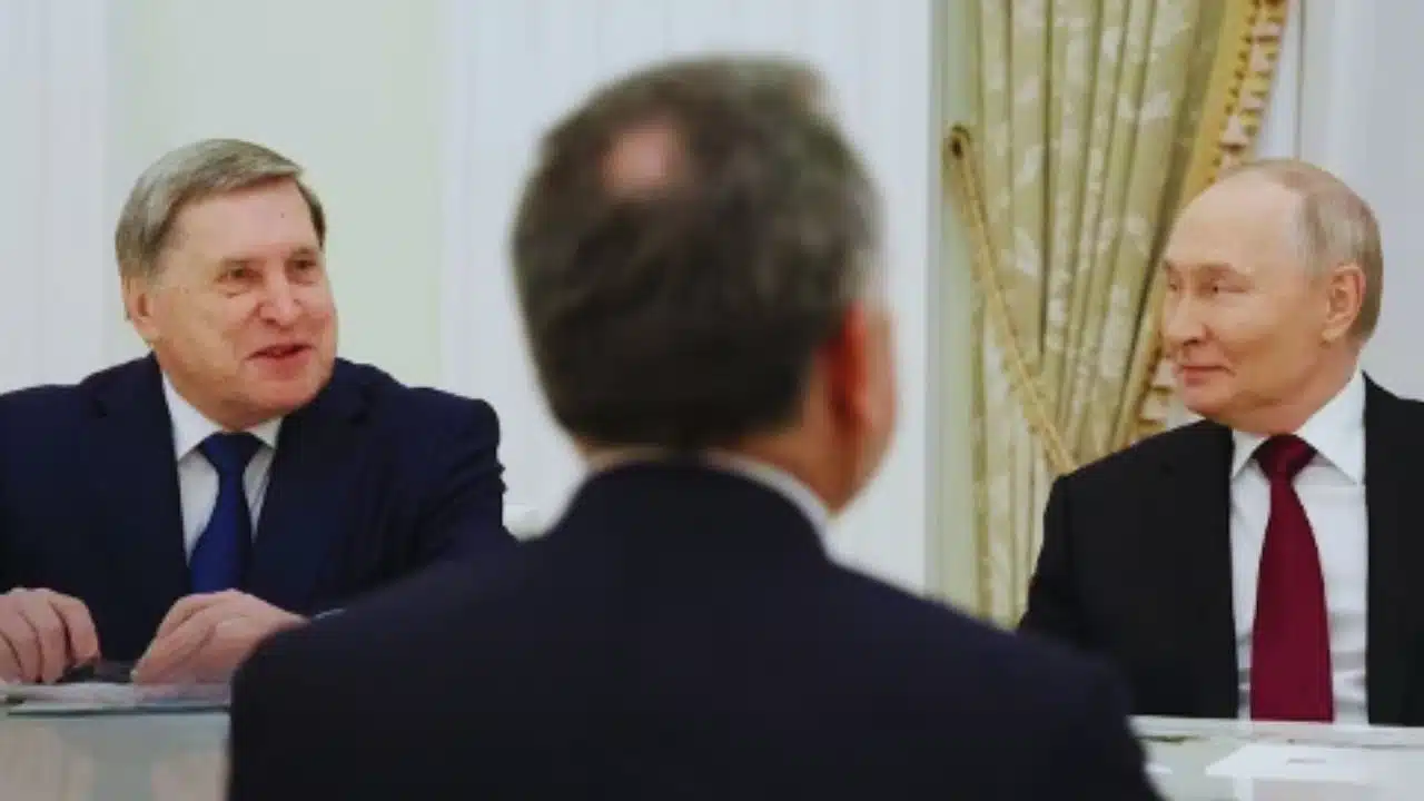 Russia us peace talks oil sanctions