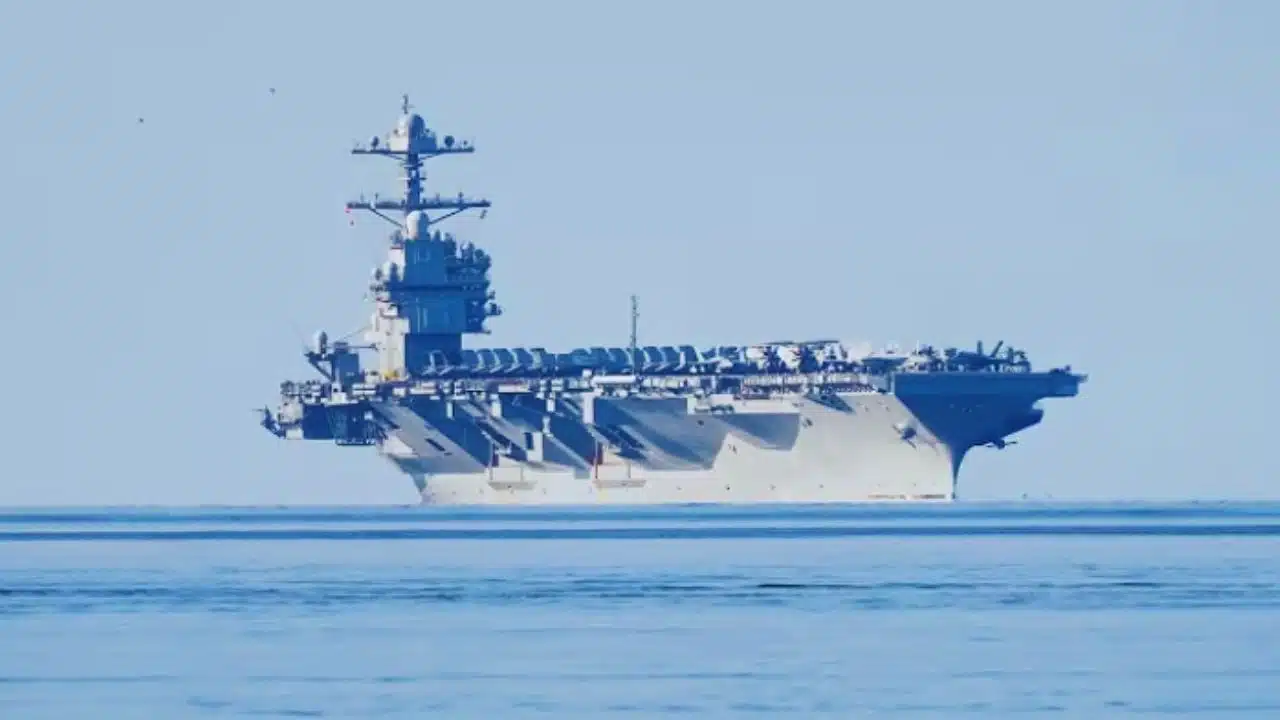 US deploys 15,000 troops near Venezuela