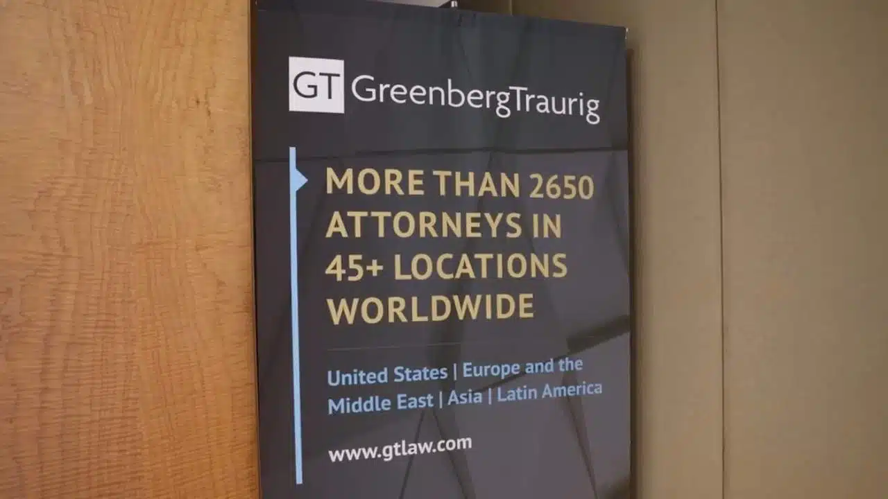 Who is the Richest Corporate Lawyer in the World