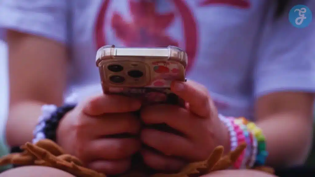 australia under 16 social media ban lawsuits