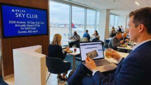 Delta SkyMiles® Reserve American Express Card: Best for Delta Loyalists