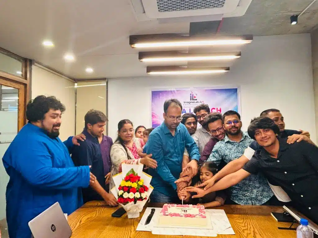 Imaginelab.art beta launching cake-cutting event
